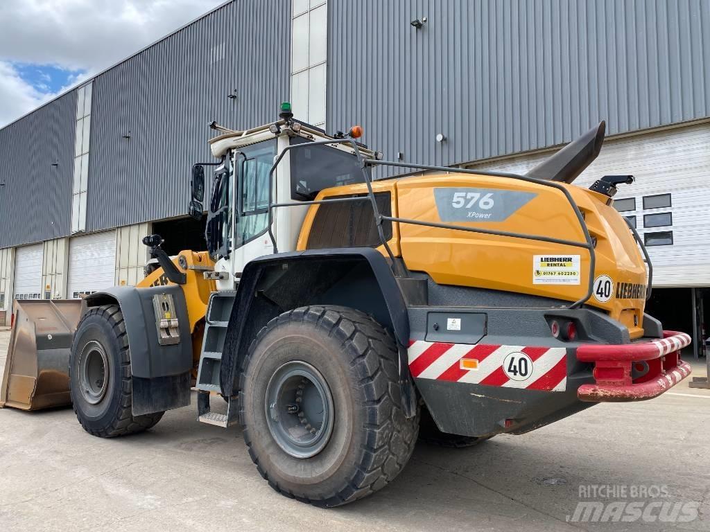 Liebherr L 576 Gumikerekes homlokrakodók