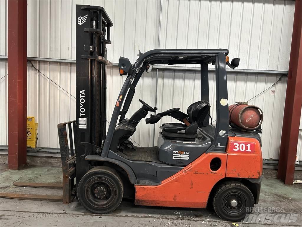 Toyota 02-8FGF25 Gázüzemű targoncák