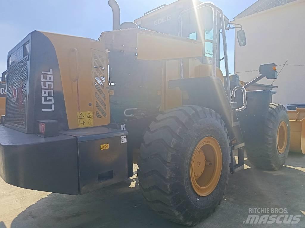 SDLG LG 956 L Gumikerekes homlokrakodók