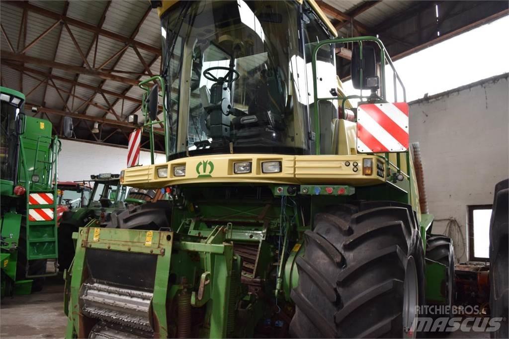 Krone Big X V8 Önjáró szecskázók