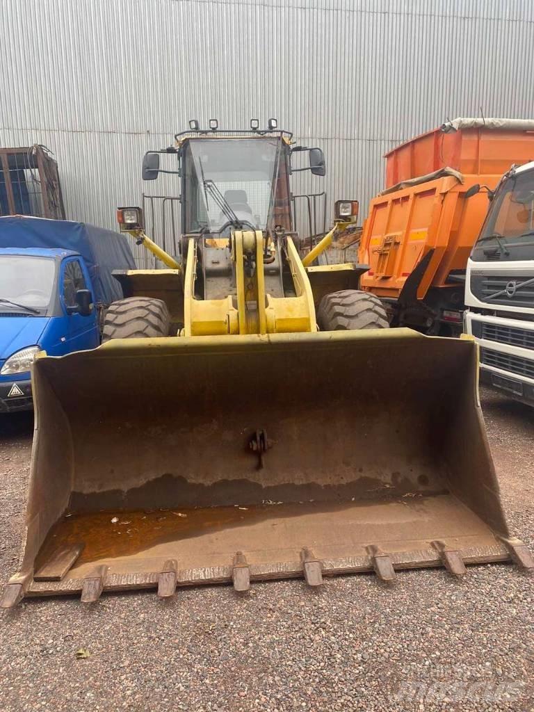Komatsu WA 380-6 Gumikerekes homlokrakodók