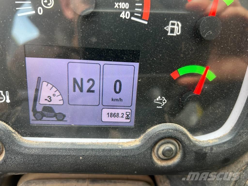 CAT TH357D Teleszkópos mezőgazdasági rakodók