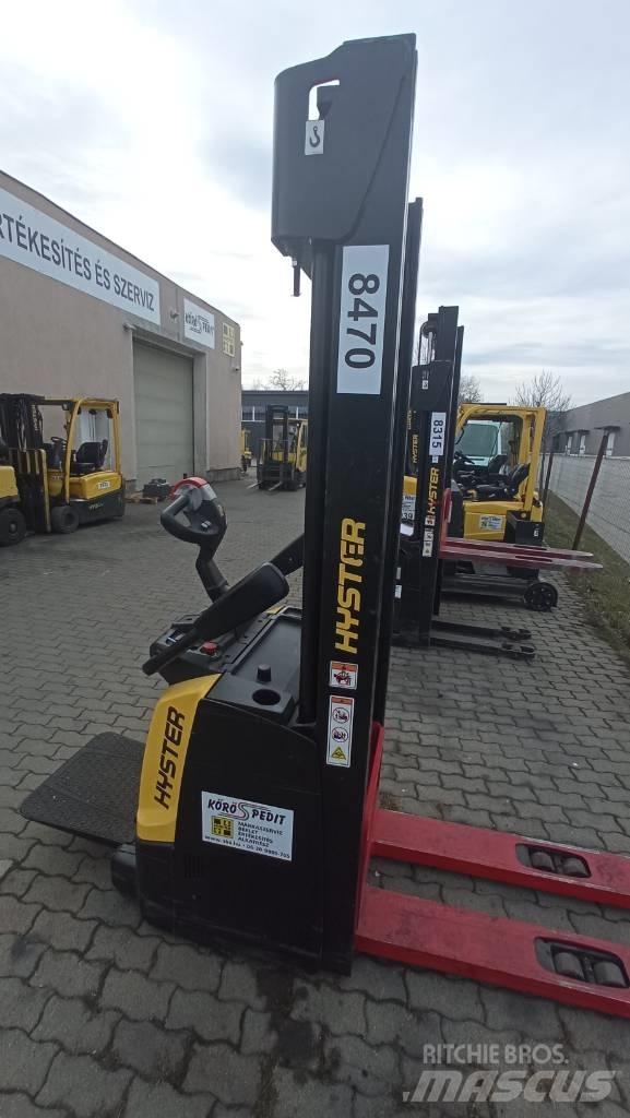 Hyster S1.4S Gyalogkíséretű targonca