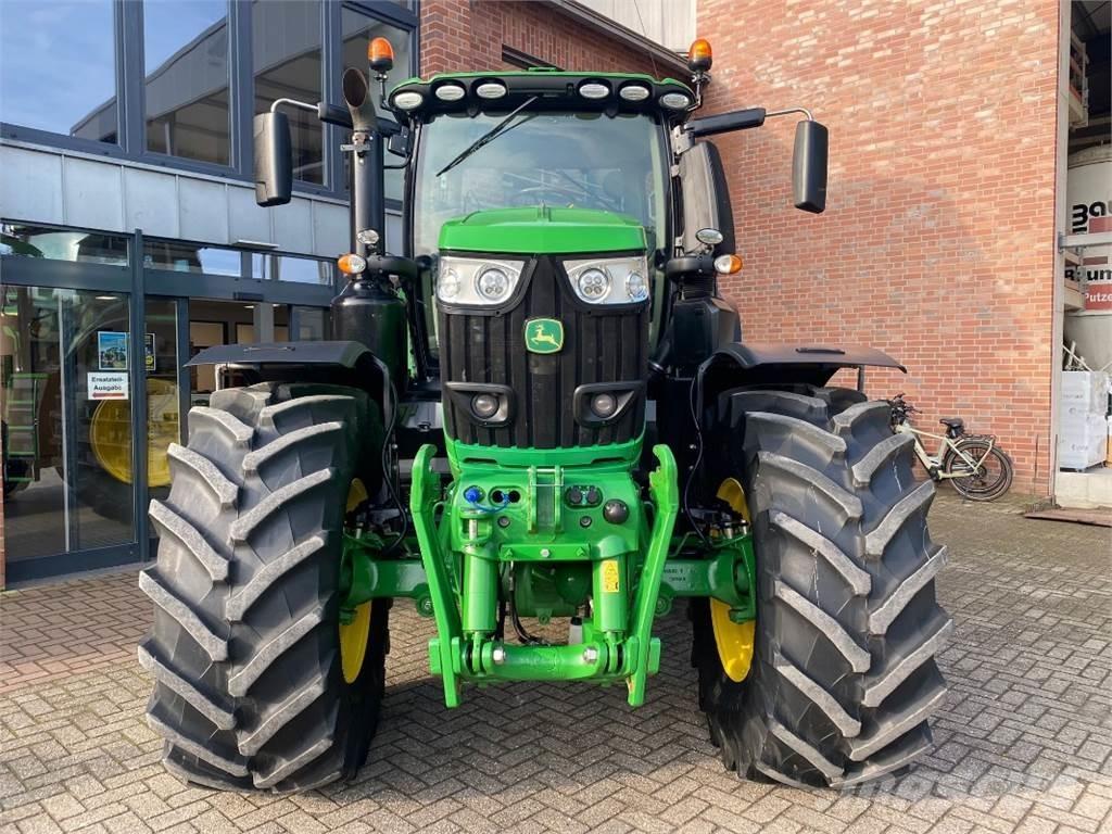 John Deere 6230R Traktorok