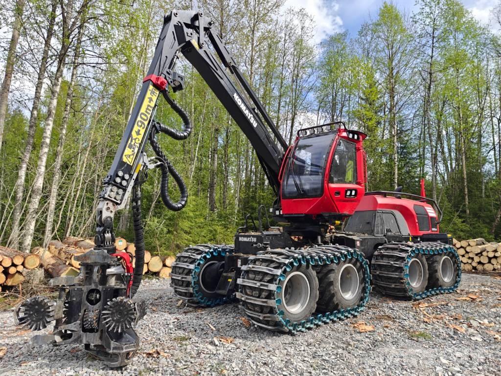 Komatsu 901 XC Betakarítók