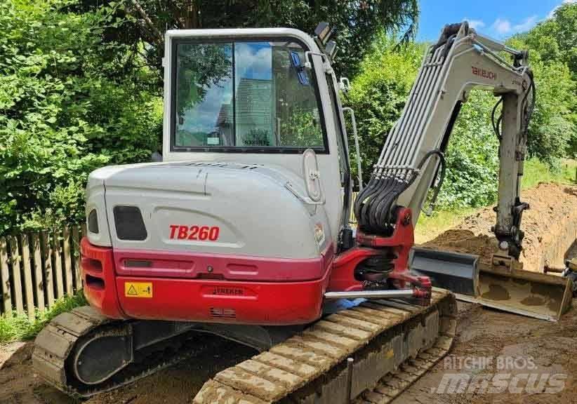 Takeuchi TB 260 Mini kotrók < 7t