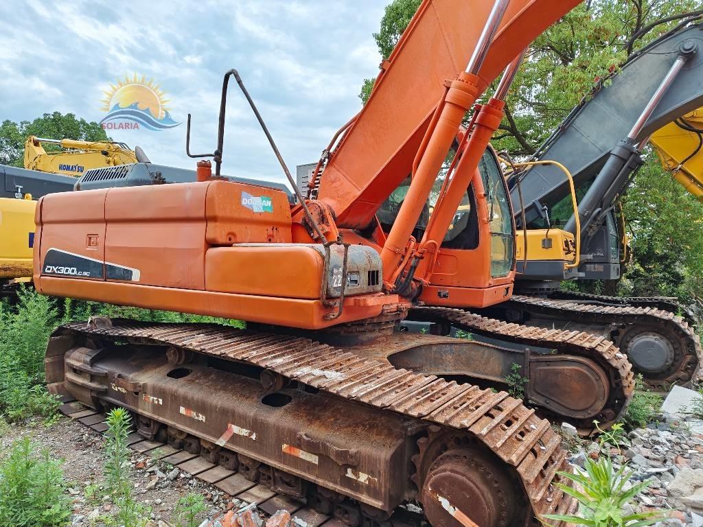 Doosan DX 300 LC Lánctalpas kotrók