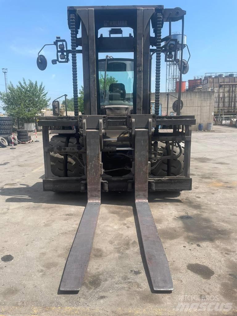 Kalmar DCG 250-12LB Dízel targoncák