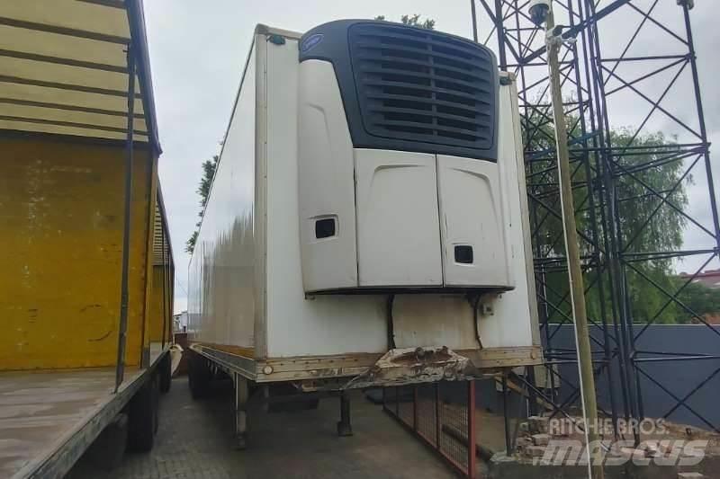 Afrit 30 pallet Egyéb pótkocsik