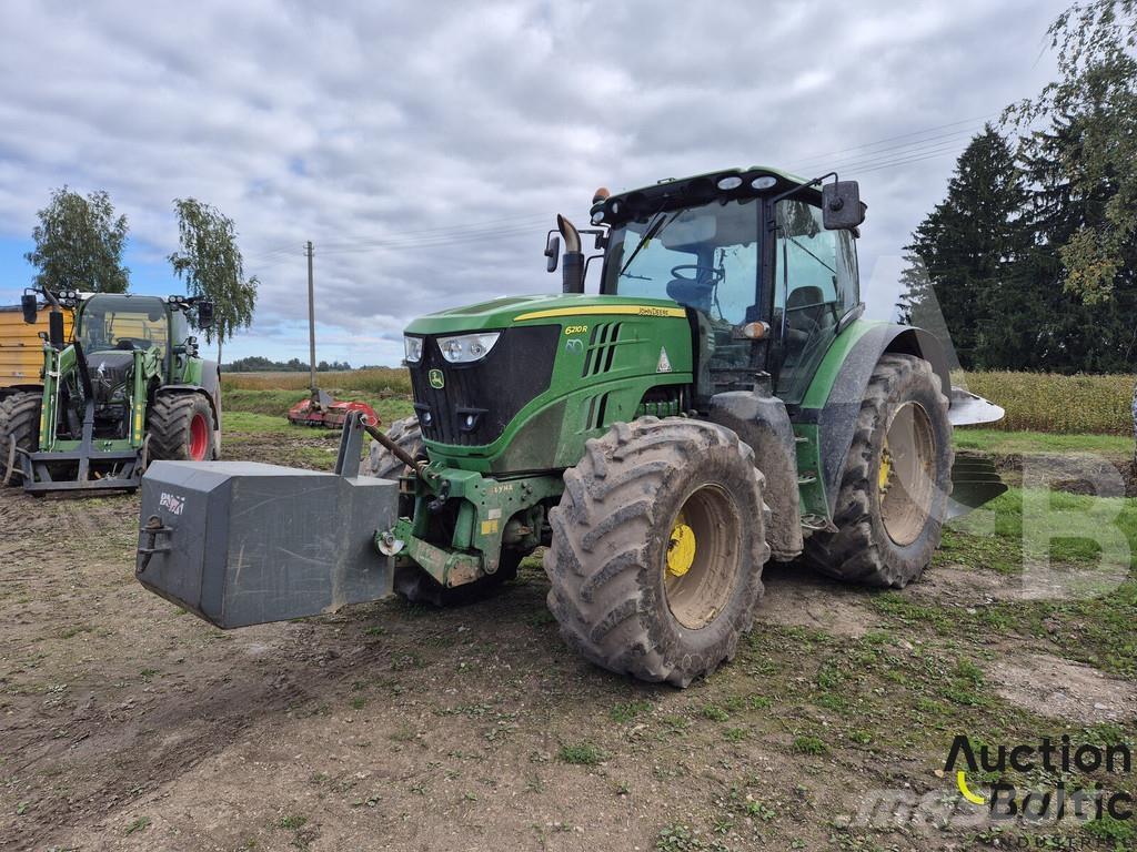 John Deere 6210 R Traktorok