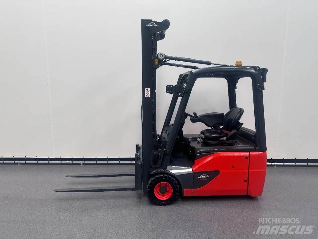 Linde 386 E 16-02 Elektromos targoncák