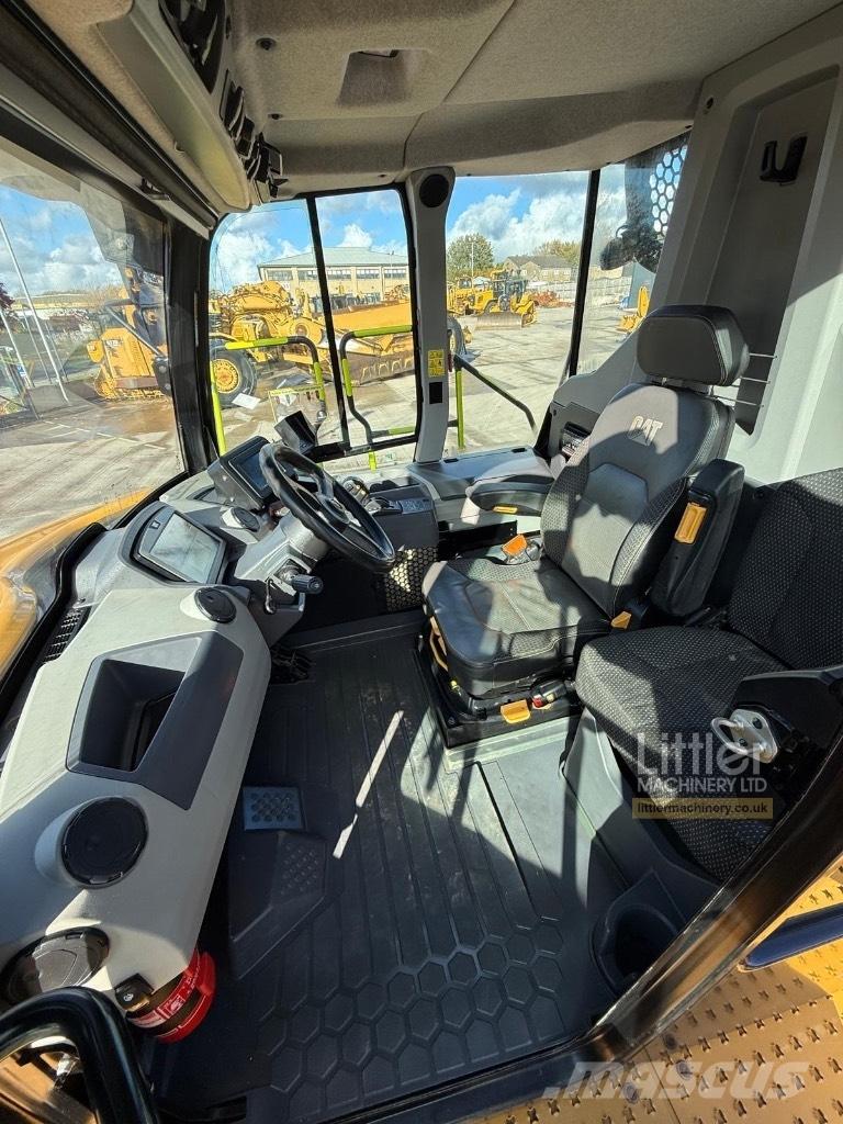 CAT 730 Csuklósdömperek