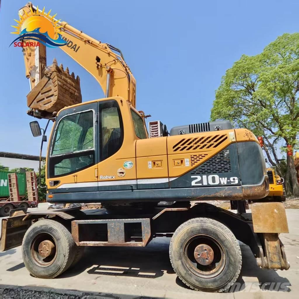 Hyundai r210w-9 Gumikerekes kotrók