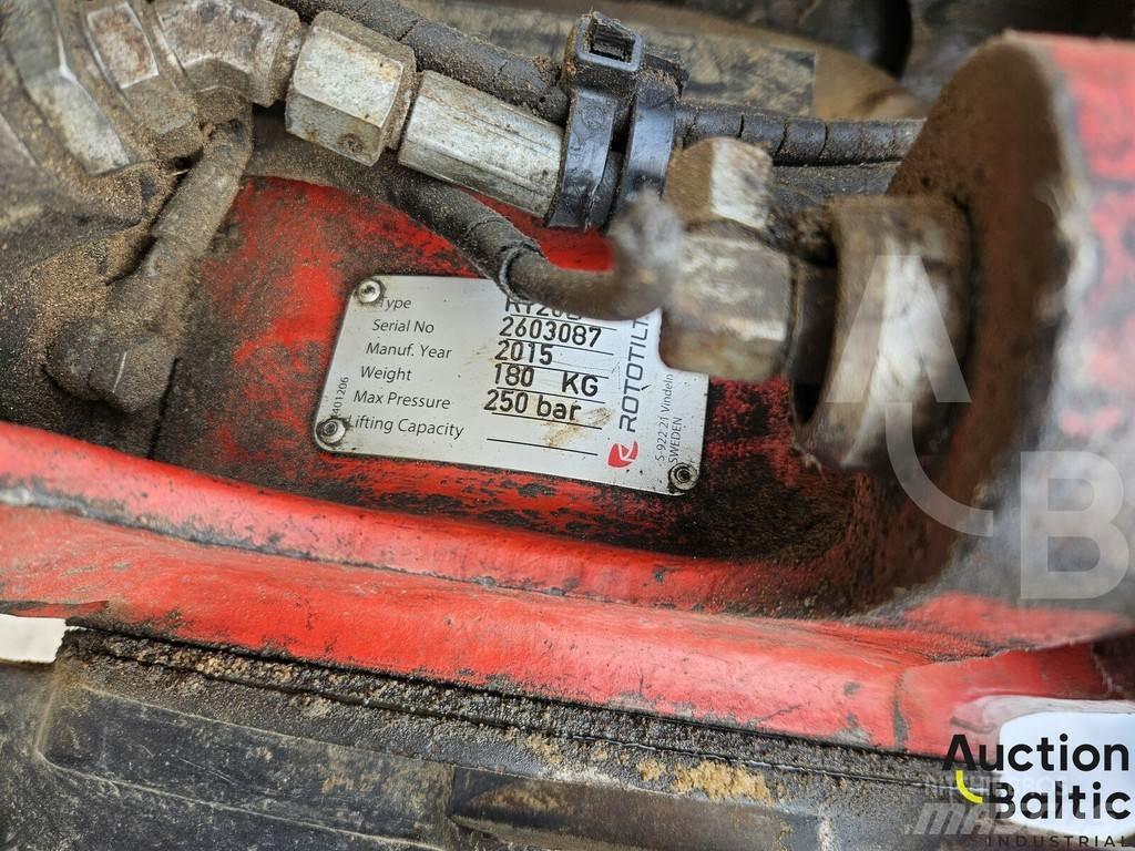 CAT 305.5E2CR Mini kotrók < 7t