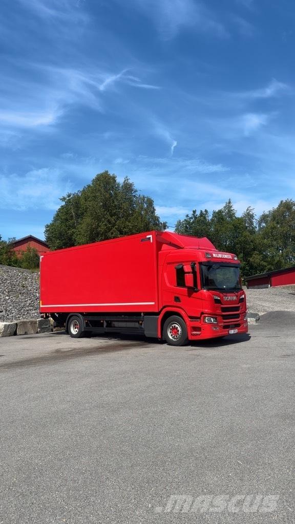 Scania P 280 Dobozos teherautók