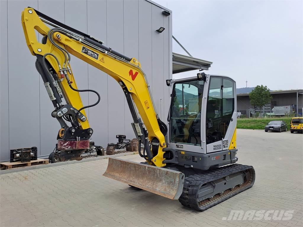 Wacker Neuson EZ50 Lánctalpas kotrók