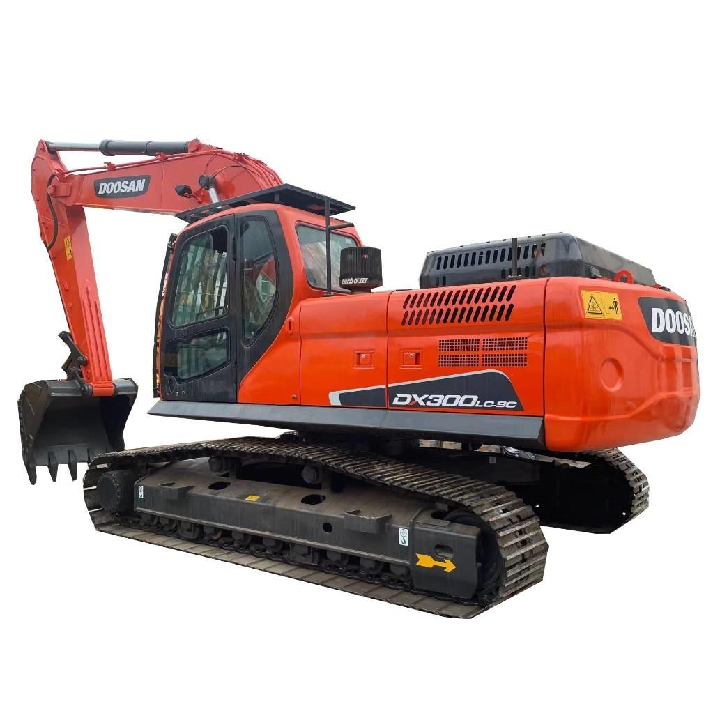 Doosan DX 300 LC Lánctalpas kotrók