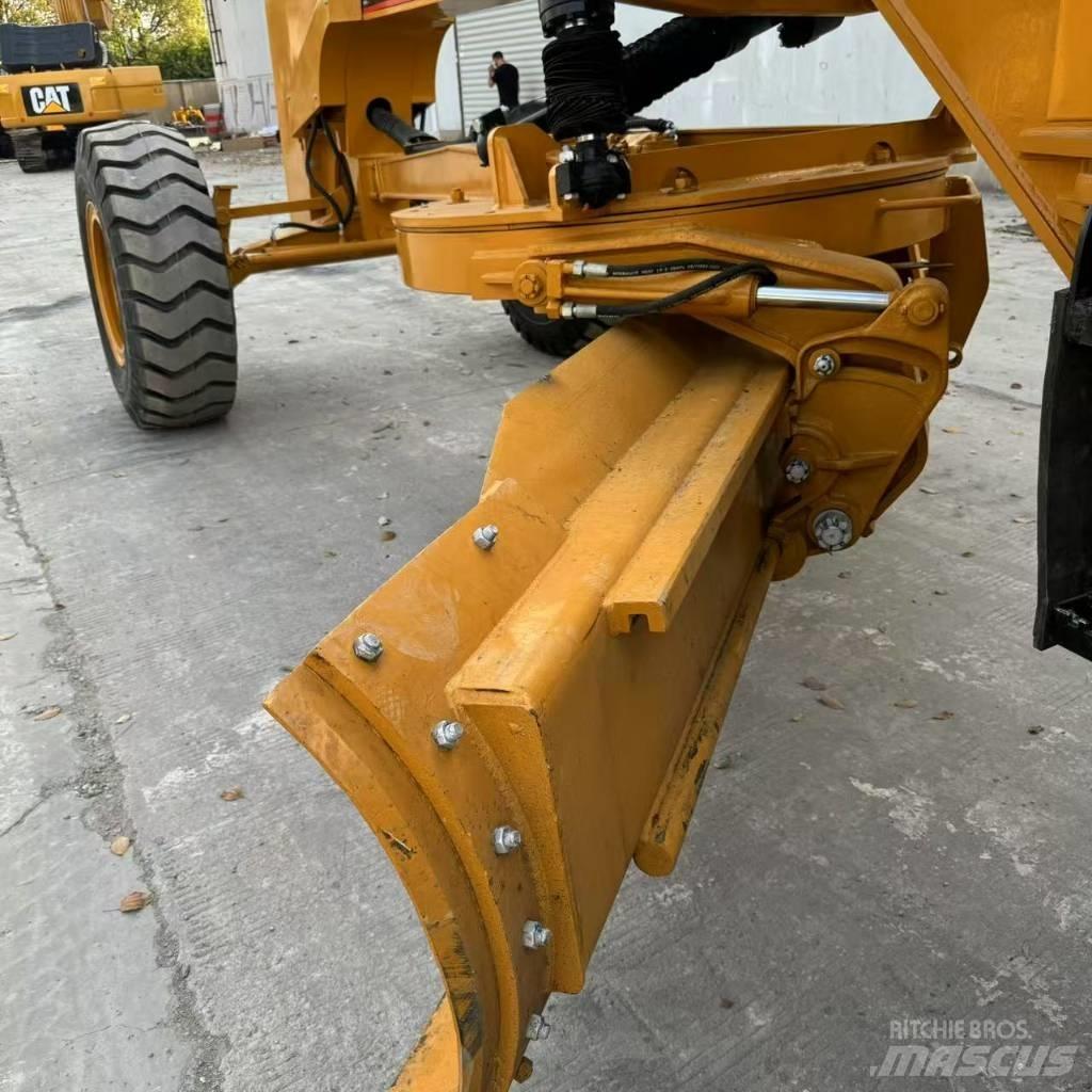 CAT 140 G Gréderek