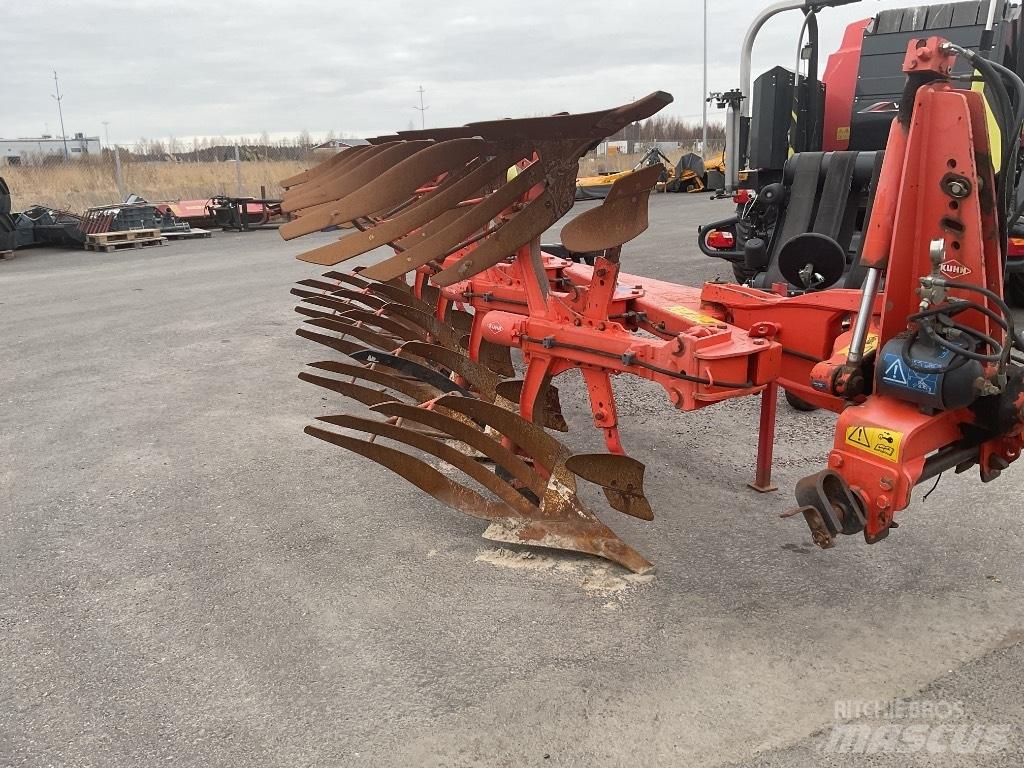 Kuhn Varimaster 122 Váltvaforgató ekék