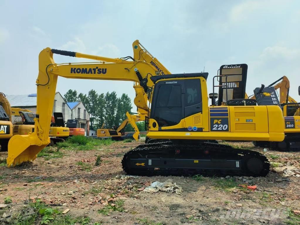 Komatsu PC 220-8 Lánctalpas kotrók