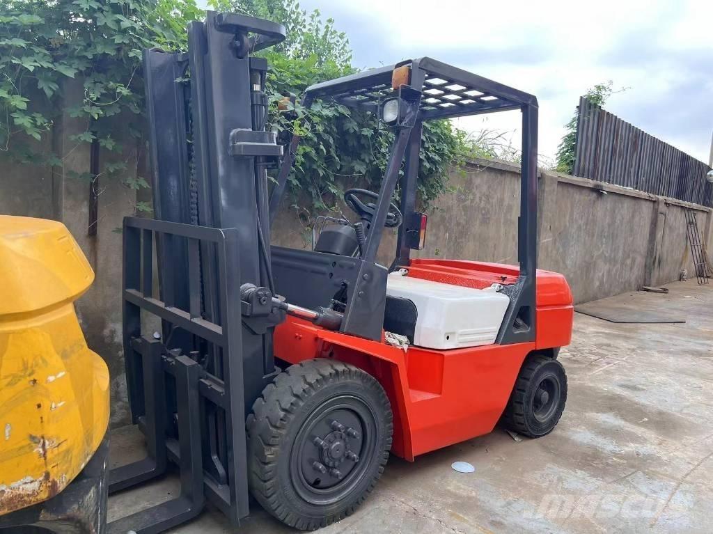 Heli 3 Ton Dízel targoncák