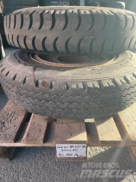  BM621 Hjul 9,00x20 Gumiabroncsok, kerekek és felnik