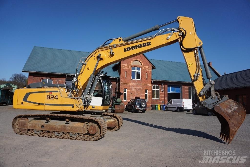 Liebherr R 924 LC Lánctalpas kotrók