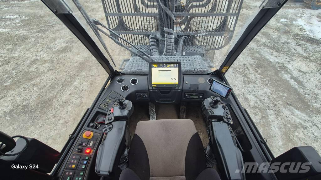 Ponsse WISENT 8W Kihordók