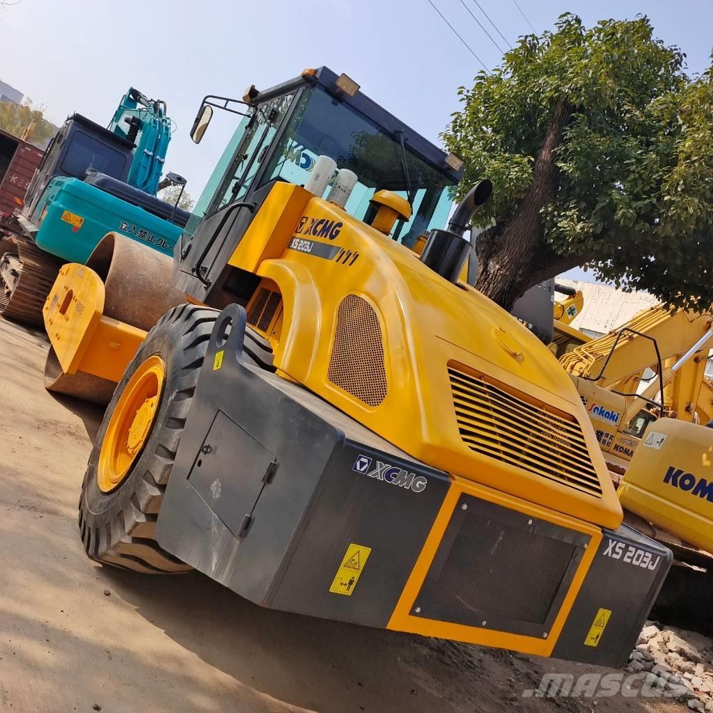 XCMG XS 202 J Egydobos hengerek
