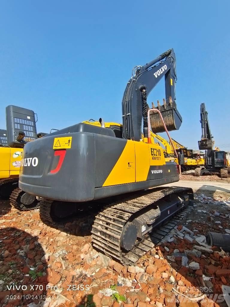 Volvo EC 210 Lánctalpas kotrók