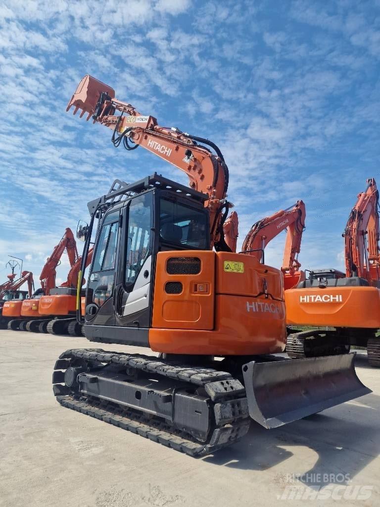 Hitachi ZX 85 Közepes (midi) kotrók 7 t - 12 t