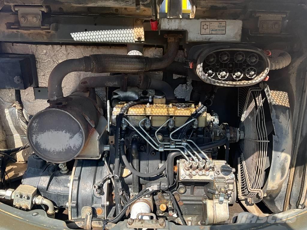Wacker Neuson EZ 80 Közepes (midi) kotrók 7 t - 12 t