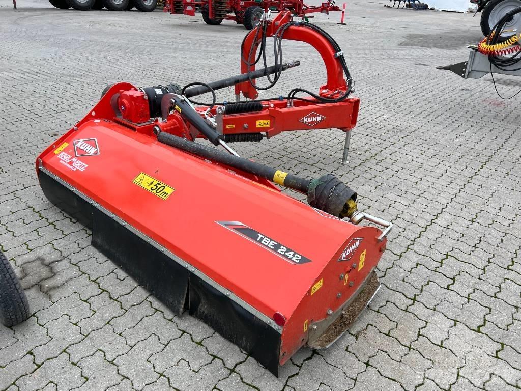 Kuhn TBE 242 Kaszák