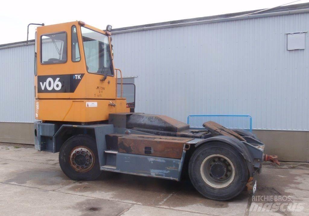 Sisu TRX 242 Terminál targoncák