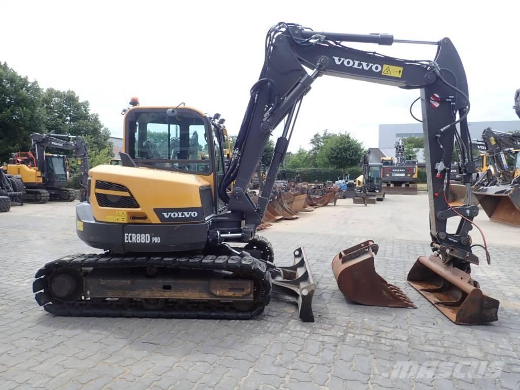 Volvo ECR 88 D Közepes (midi) kotrók 7 t - 12 t
