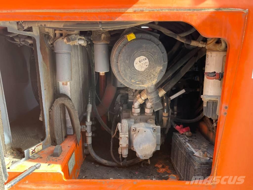 Hamm HD+ 140 VV-HV Ikerdobos hengerek