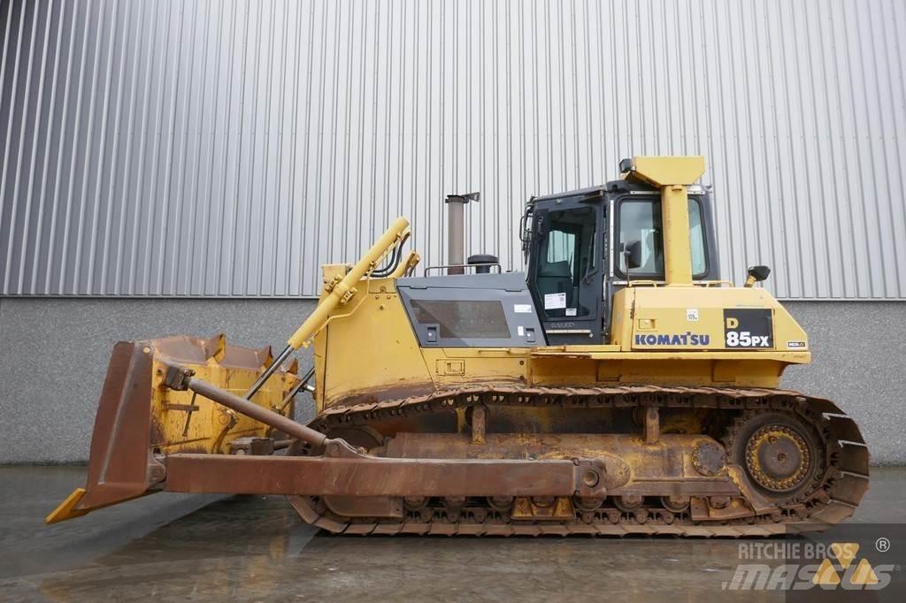 Komatsu D85PX-15 lánctalpas dózerek