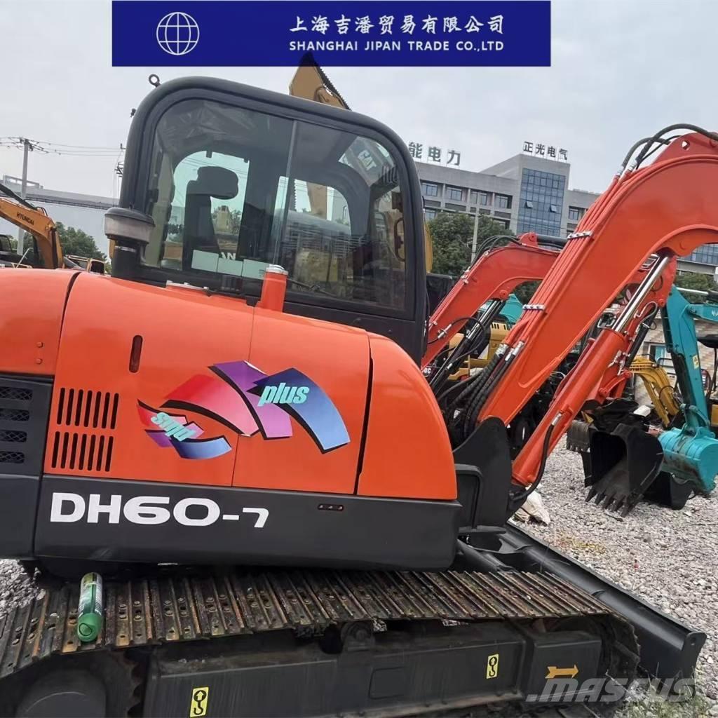 Doosan DH 60 Mini kotrók < 7t