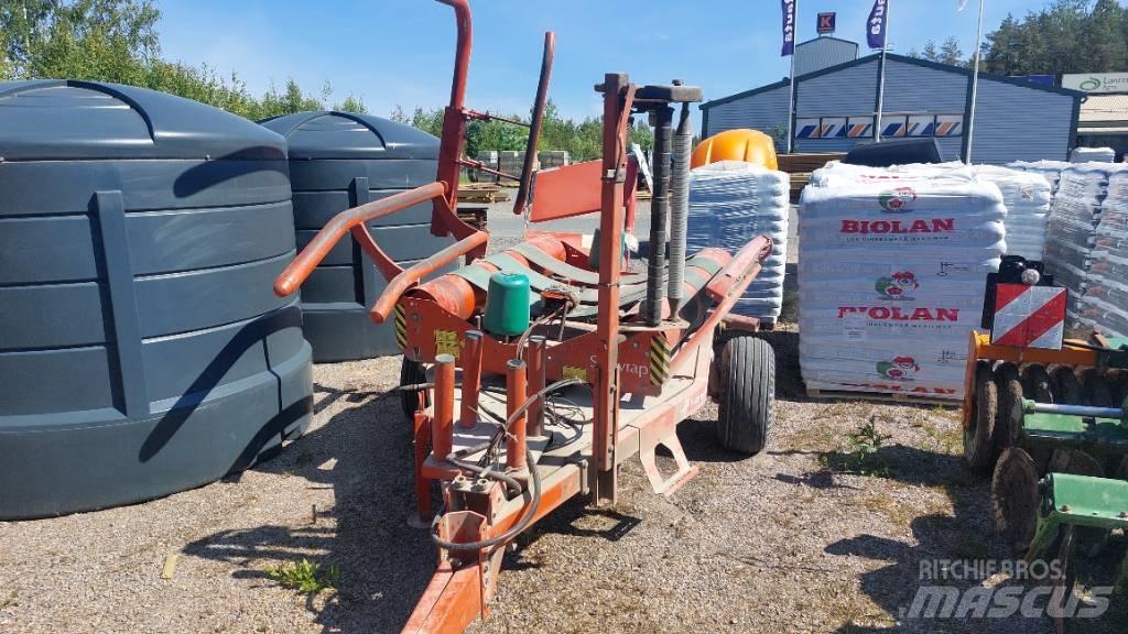 Kverneland UN 7517 Göngyölő gépek