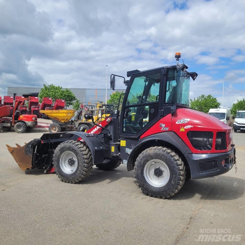 Yanmar V7HW Gumikerekes homlokrakodók