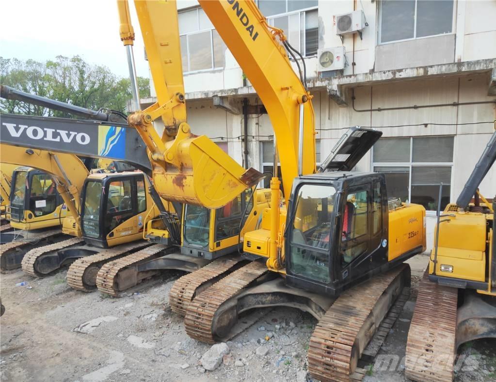 Hyundai R225LC-7 Lánctalpas kotrók