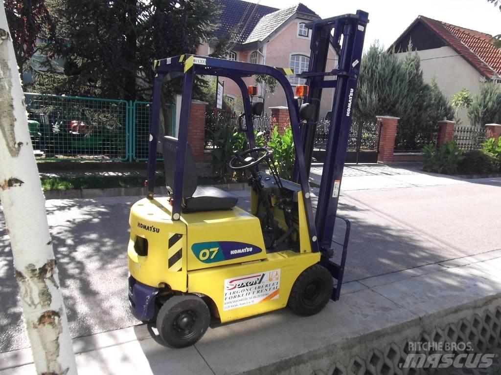 Komatsu FG07-3 Gázüzemű targoncák