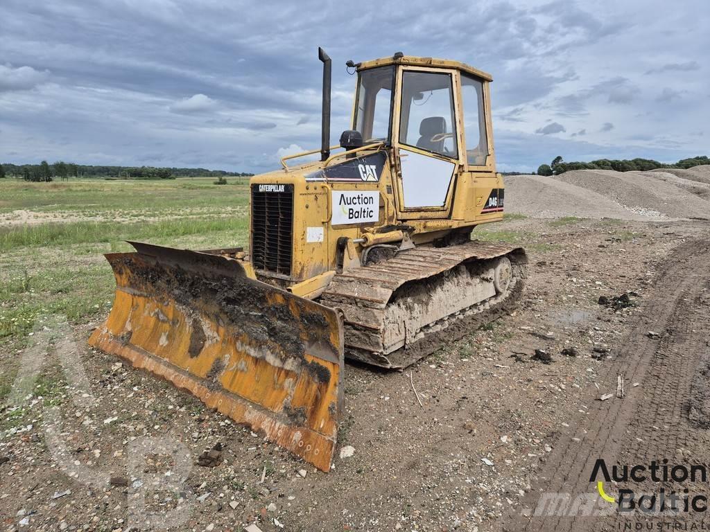 CAT D 4 G lánctalpas dózerek
