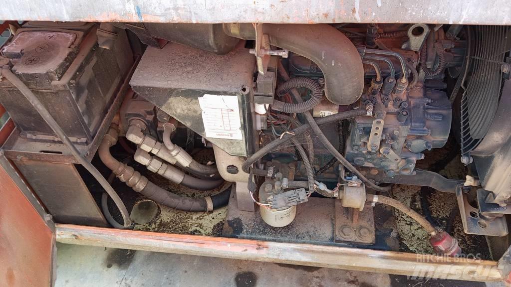 JLG 260 MRT Ollós emelők