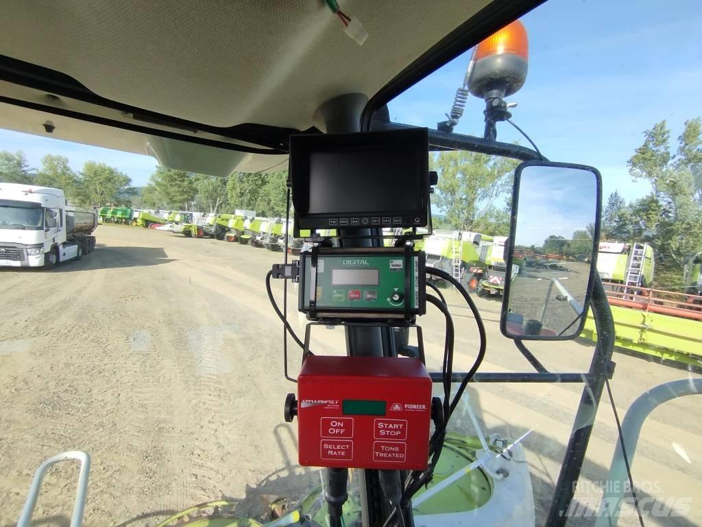 CLAAS Jaguar 870 Önjáró szecskázók