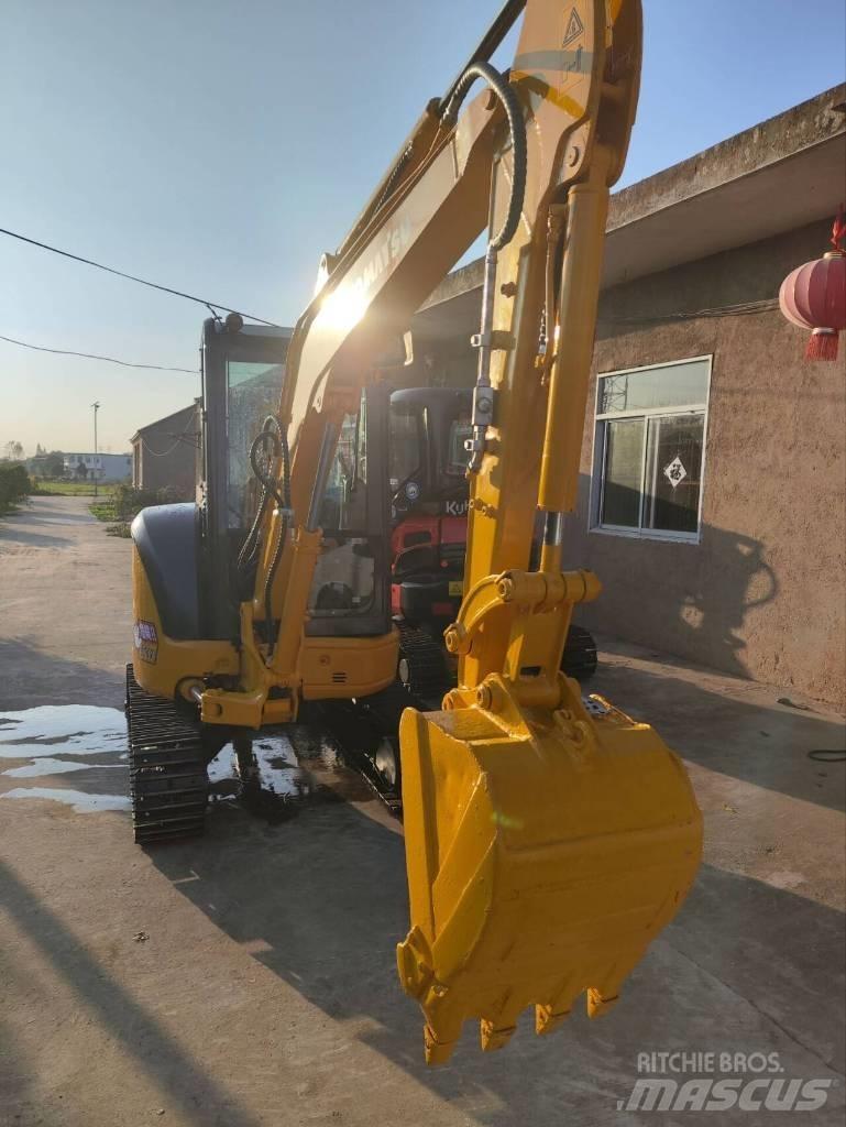 Komatsu PC 35 MR Mini kotrók < 7t