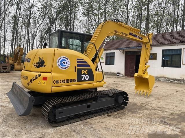 Komatsu PC 70 Lánctalpas kotrók