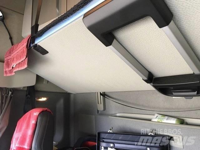 Volvo 540 Nyergesvontatók