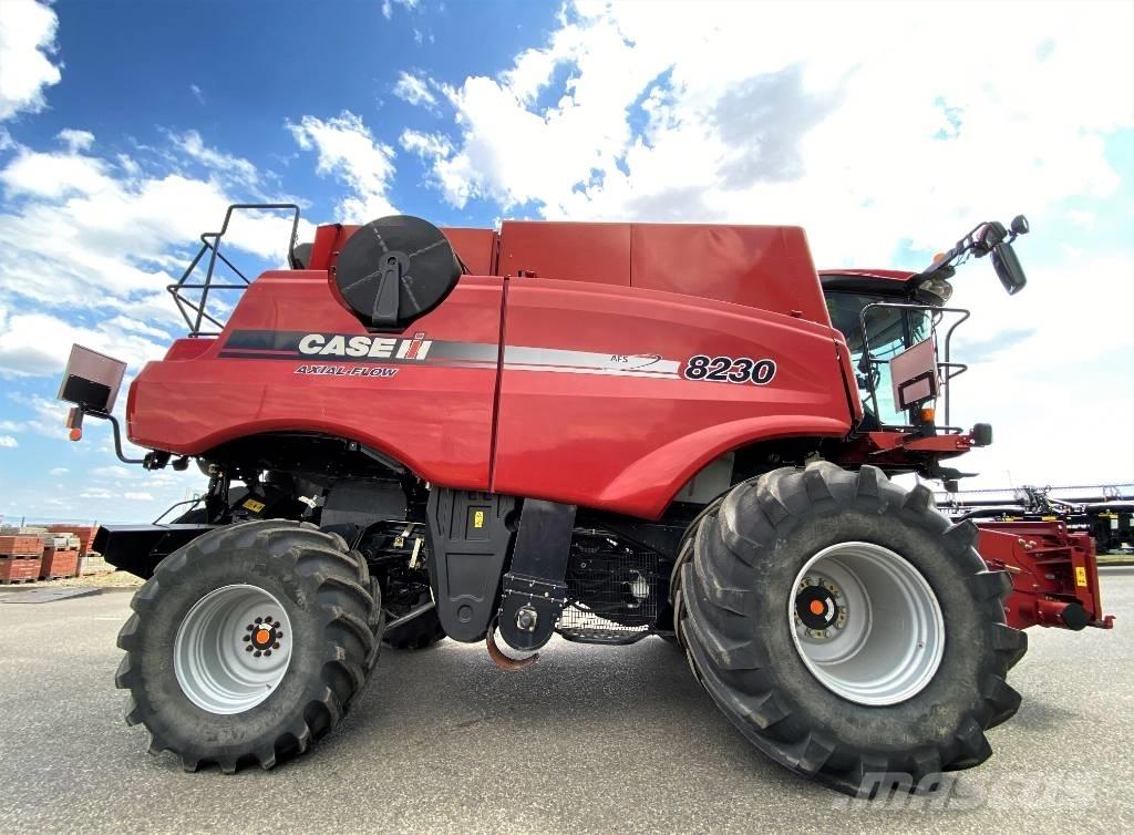 Case IH 8230 Kombájnok