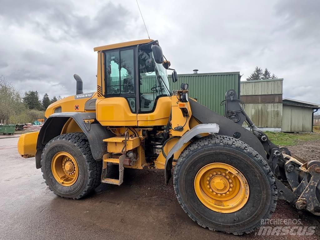 Volvo L 90 G Gumikerekes homlokrakodók
